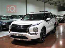 میتسوبیشی ئاوتلاندەر